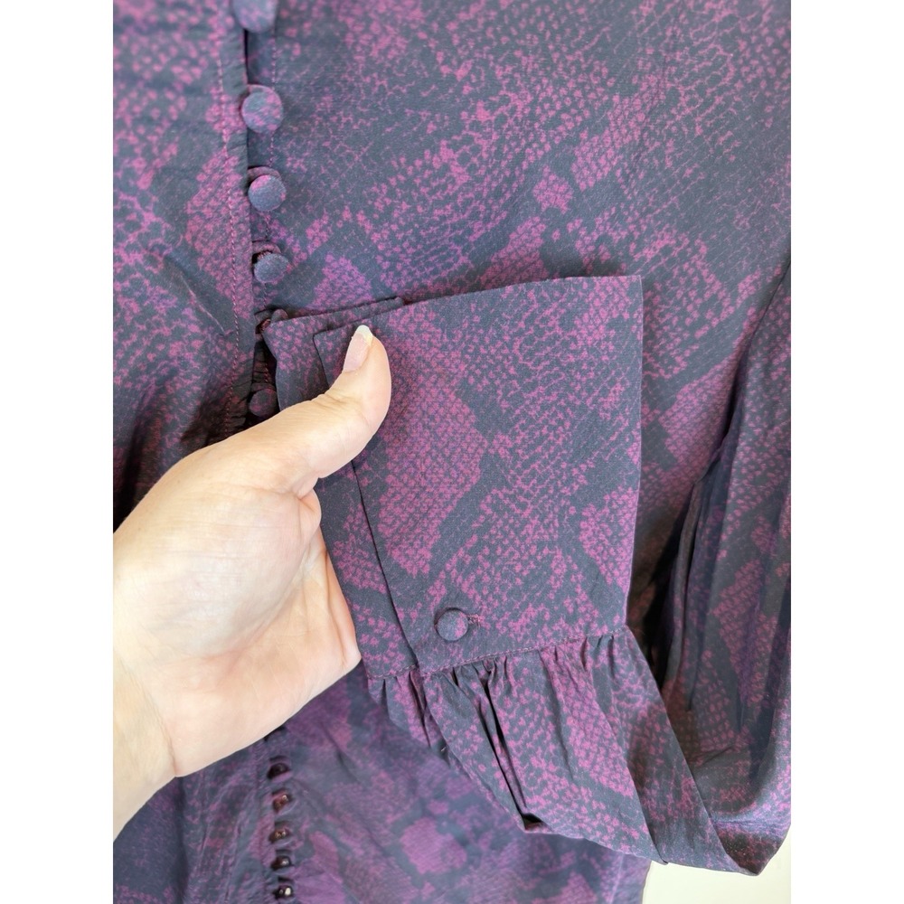 Joie Top Women's Long Sleeve Button Blouse Animal Print Purple Black Size L - Picture 5 of 7
